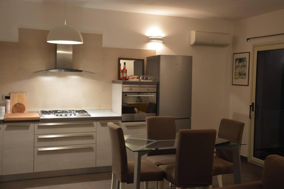 Casa Vacanze Rocco Арбатакс Екстер'єр фото